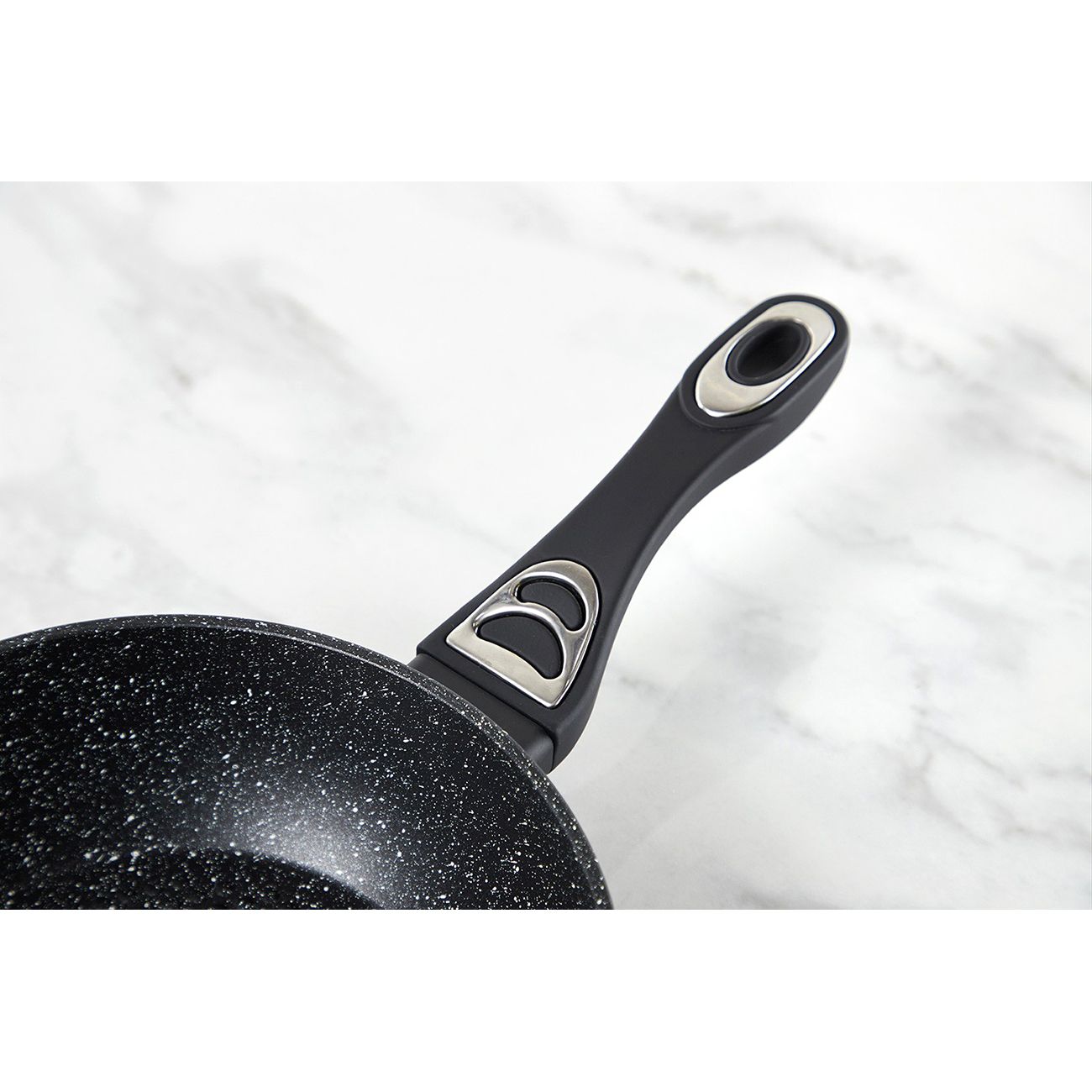 Сковорода Bekker BK-7842 22 см глубокая черная