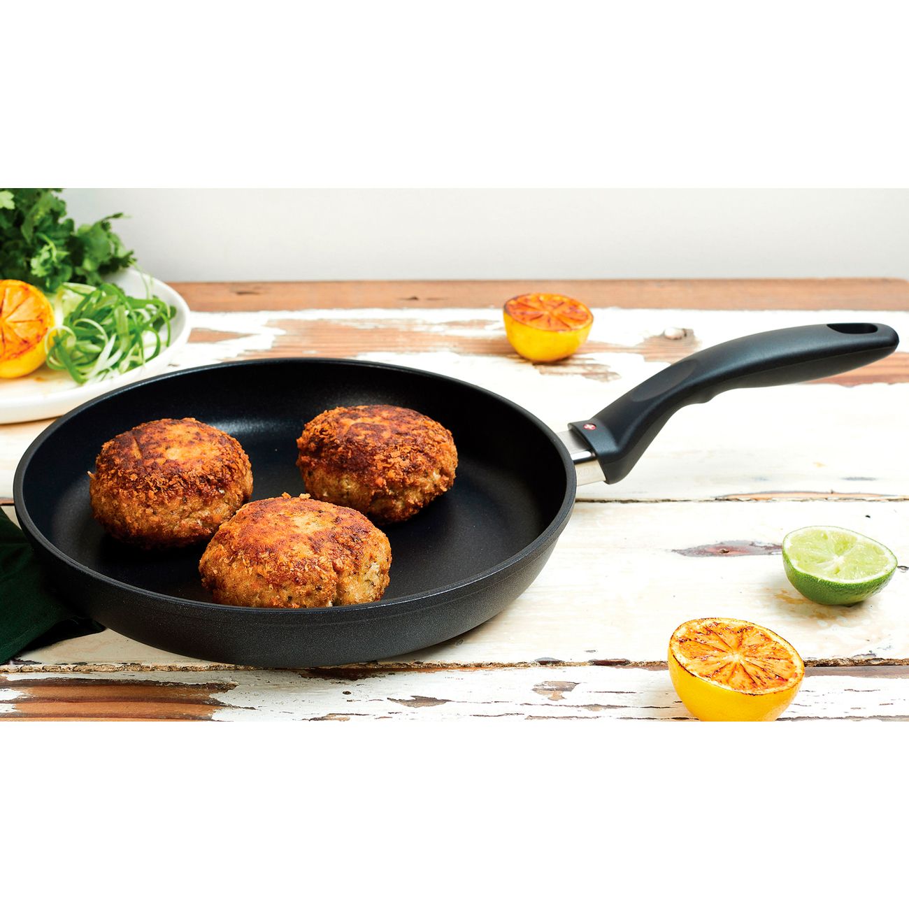 Сковорода Swiss Diamond XD 6424 IC