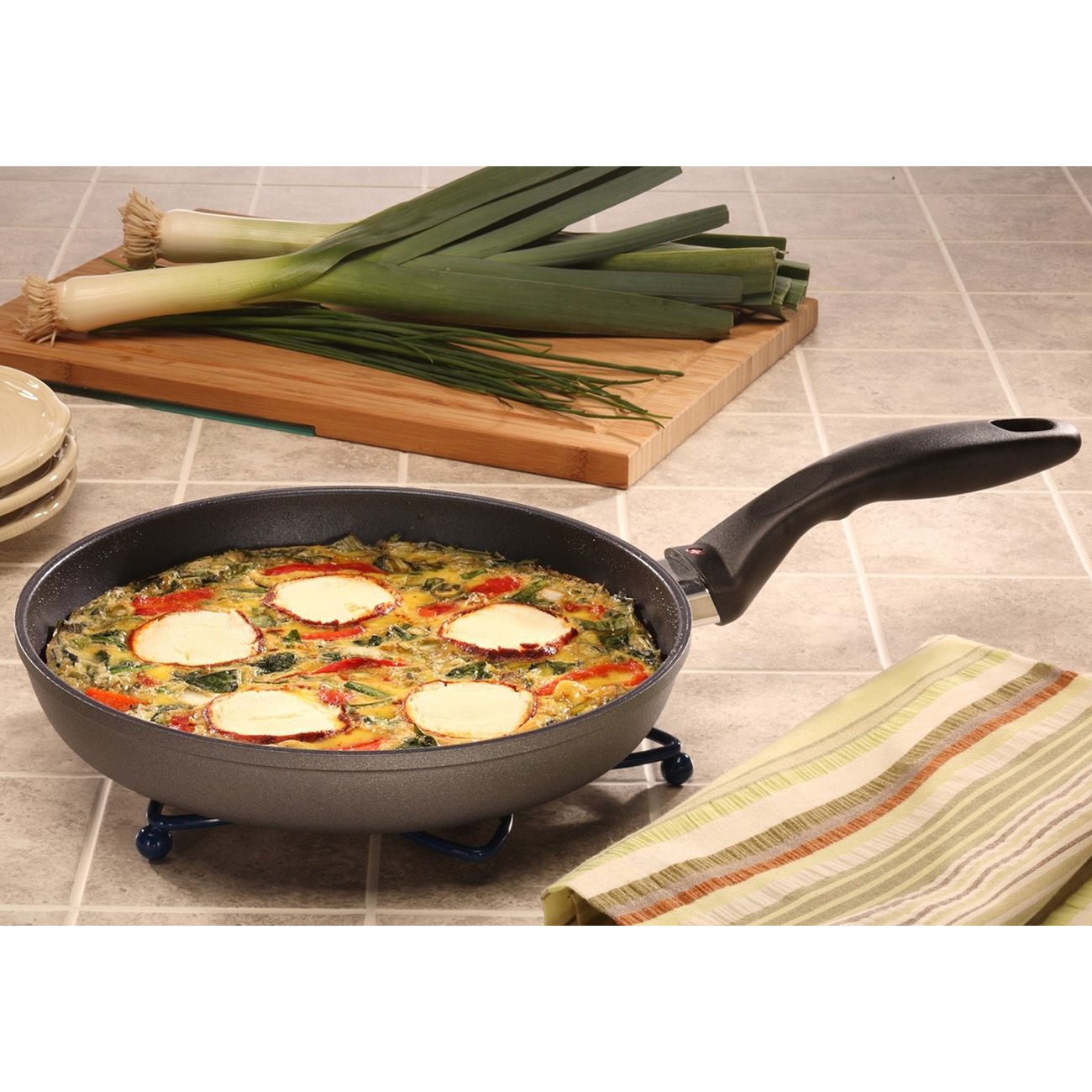 Сковорода Swiss Diamond XD 6428 C