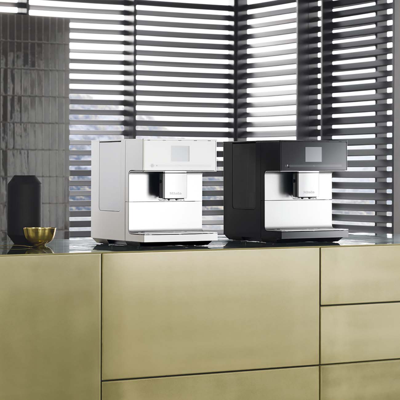 Кофемашина автоматическая Miele CM7350 OBSW