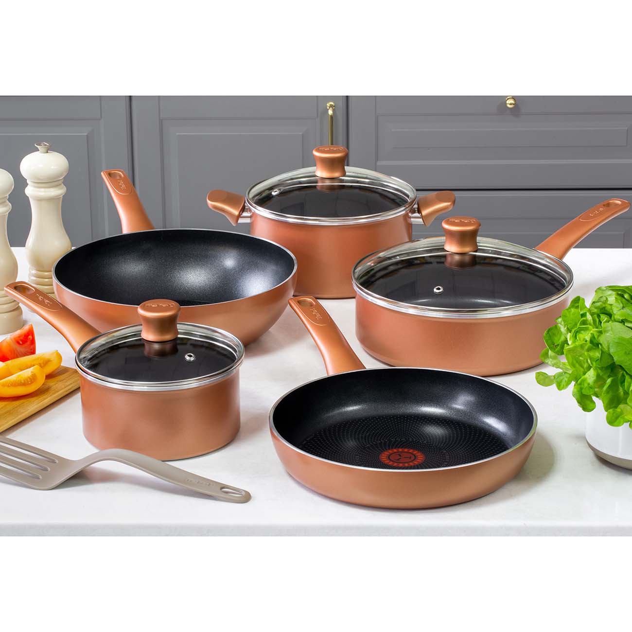 Ковш Tefal Performa с крышкой 16см (04190416)