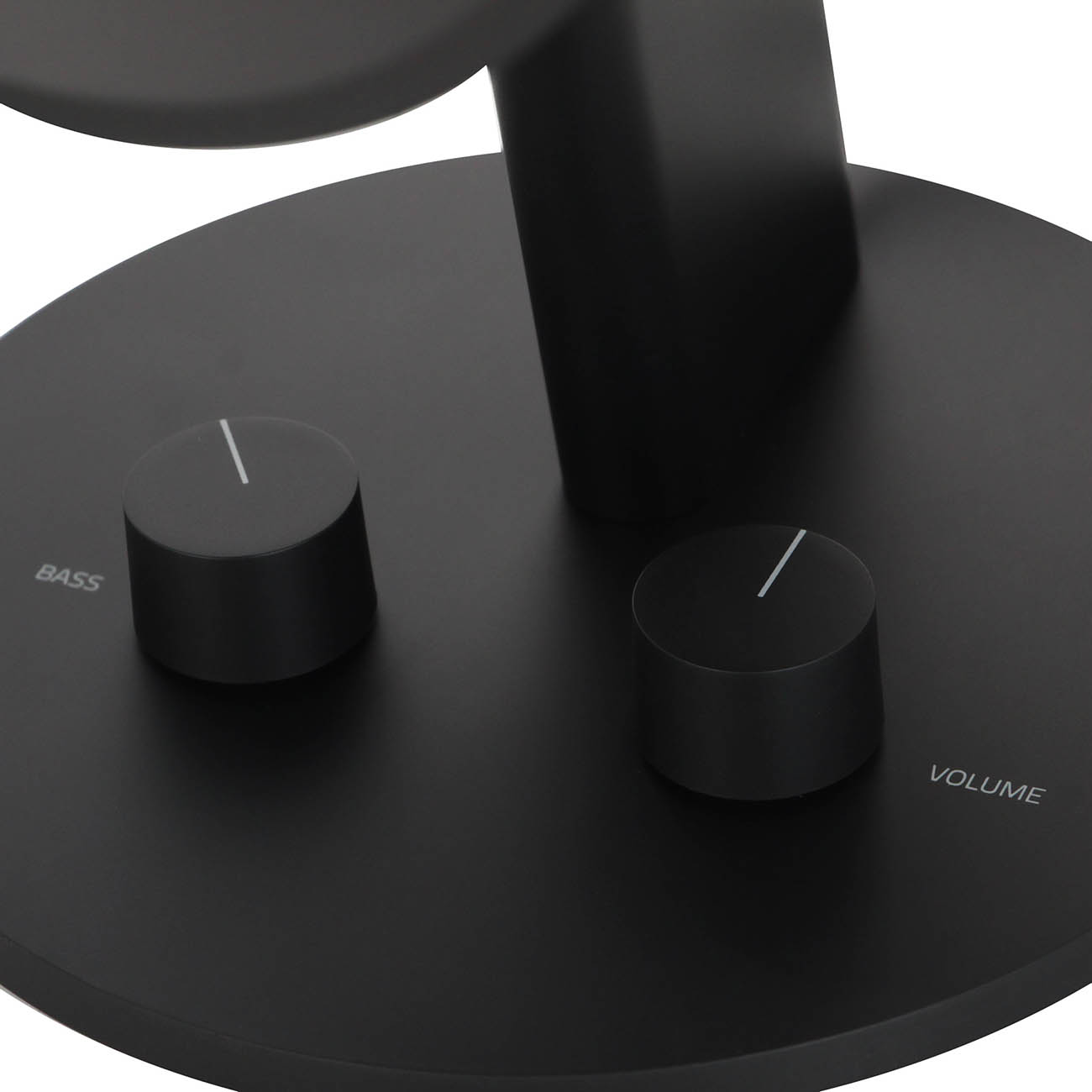 Колонки компьютерные игровые Razer Nommo (RZ05-02450100-R3G1)