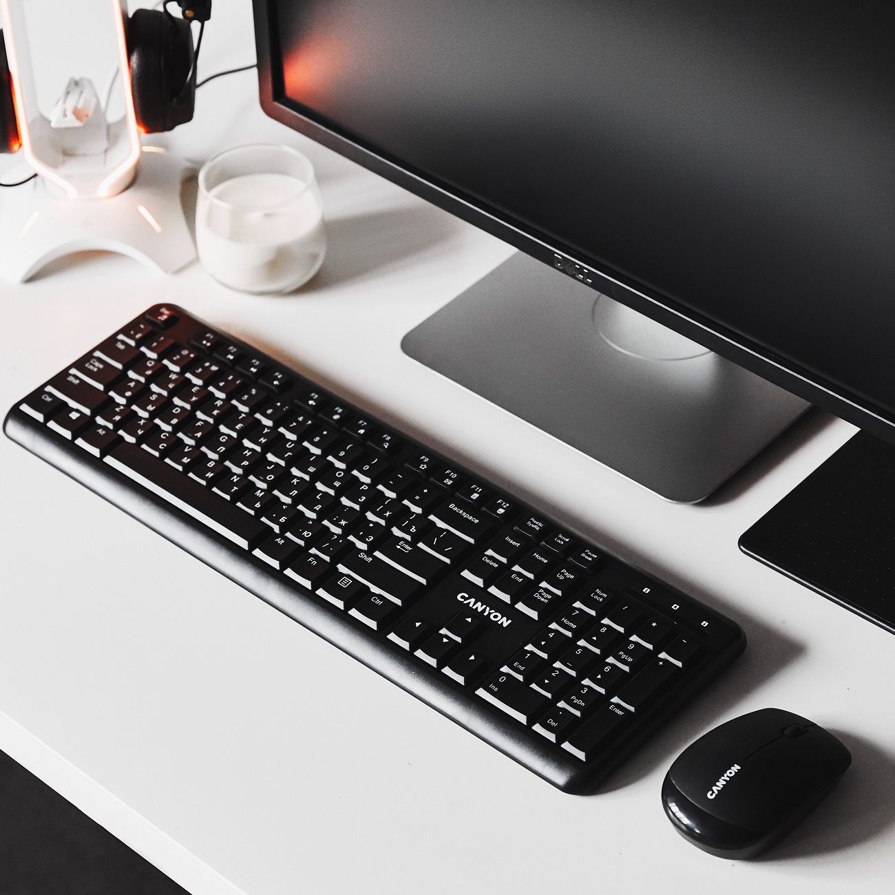 Беспроводной комплект клавиатура+мышь Canyon CNS-HSETW02-RU