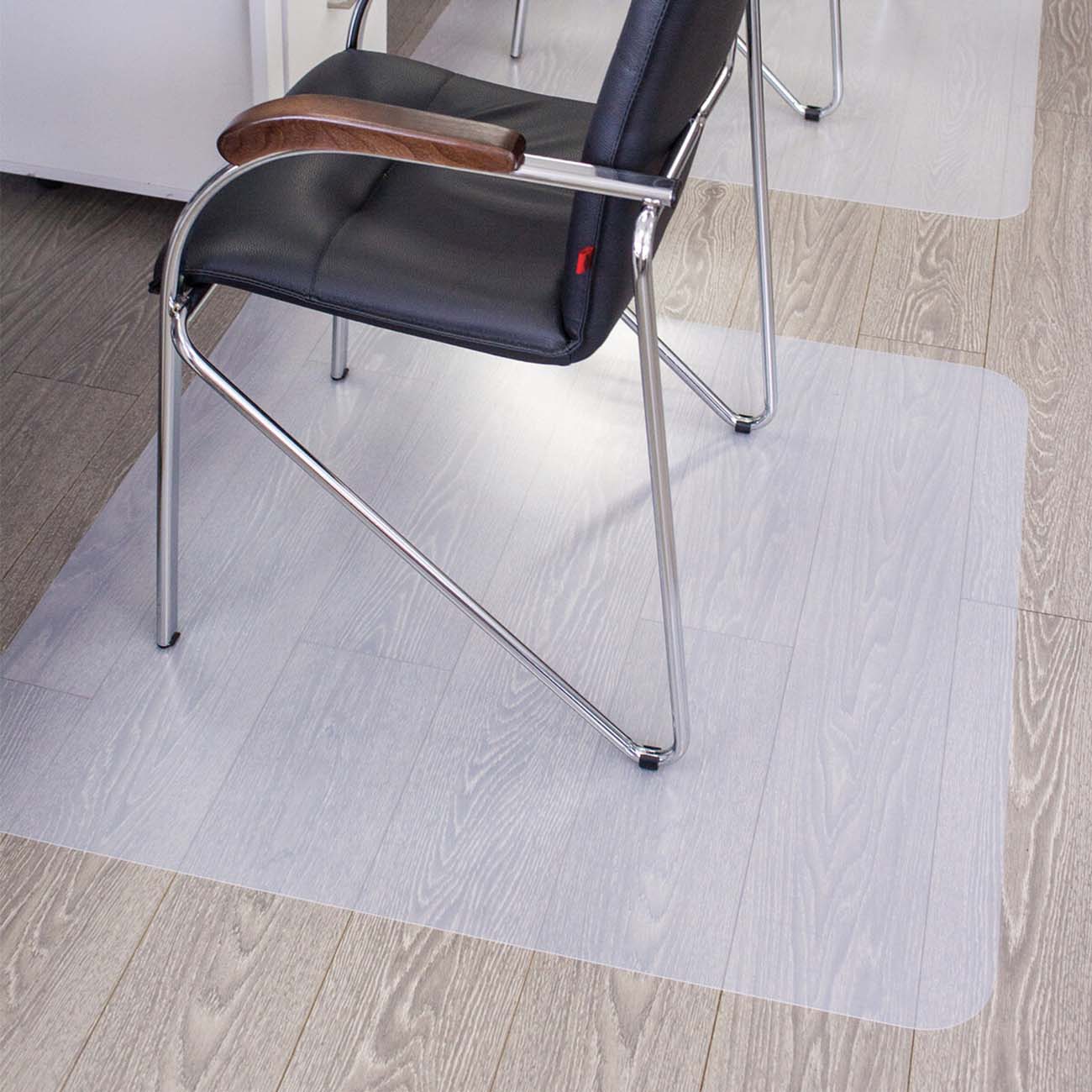 Коврик Brabix защитный напольный 90x120см матовый