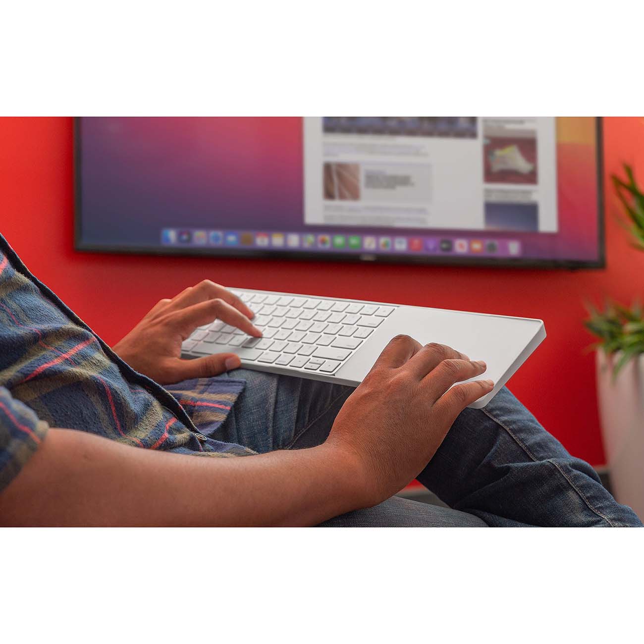 Подставка для клавиатуры и трекпада Twelve South MagicBridge Extended Black (12-2025)