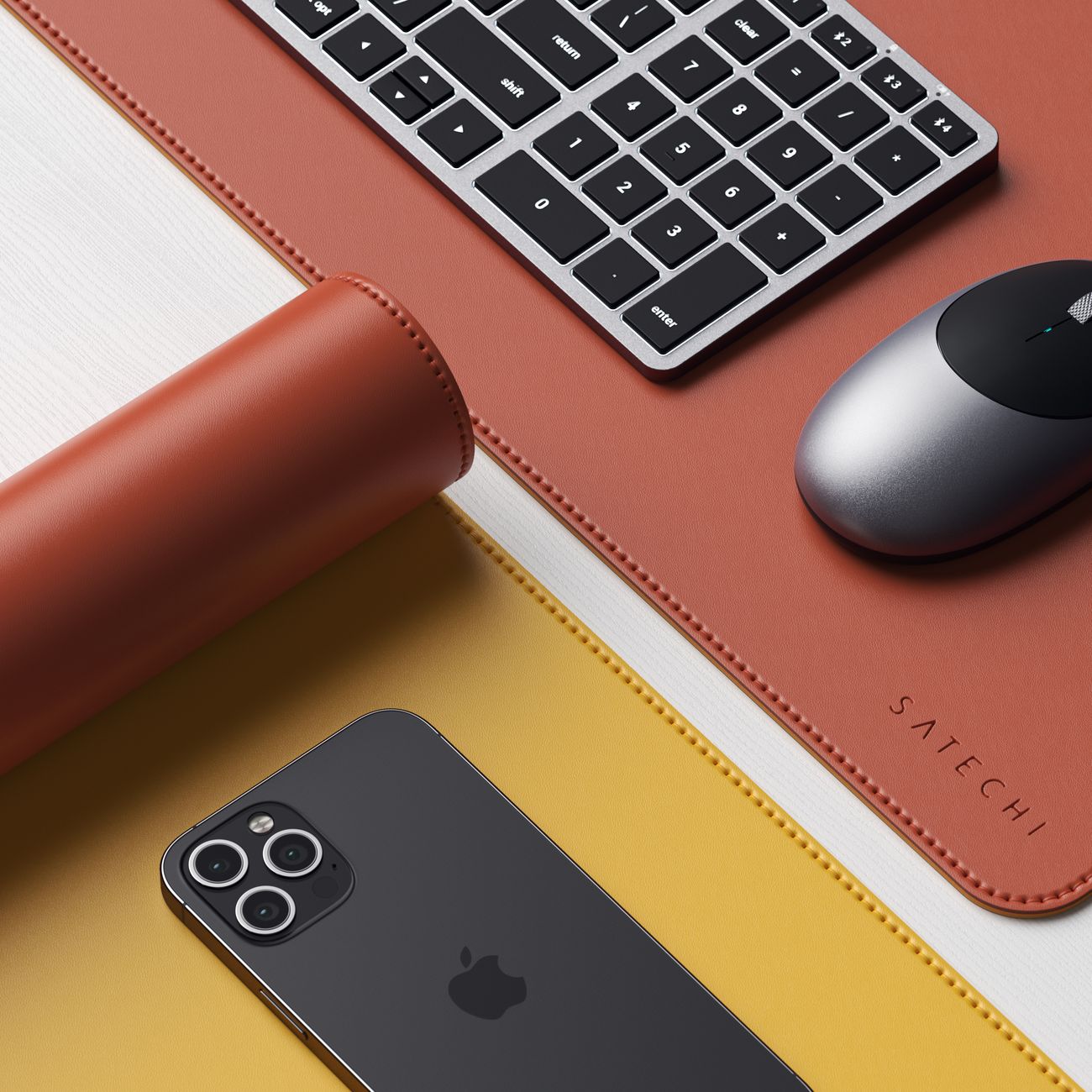 Коврик для мыши Satechi Dual Side ECO-Leather Deskmate Yellow/оранжевый