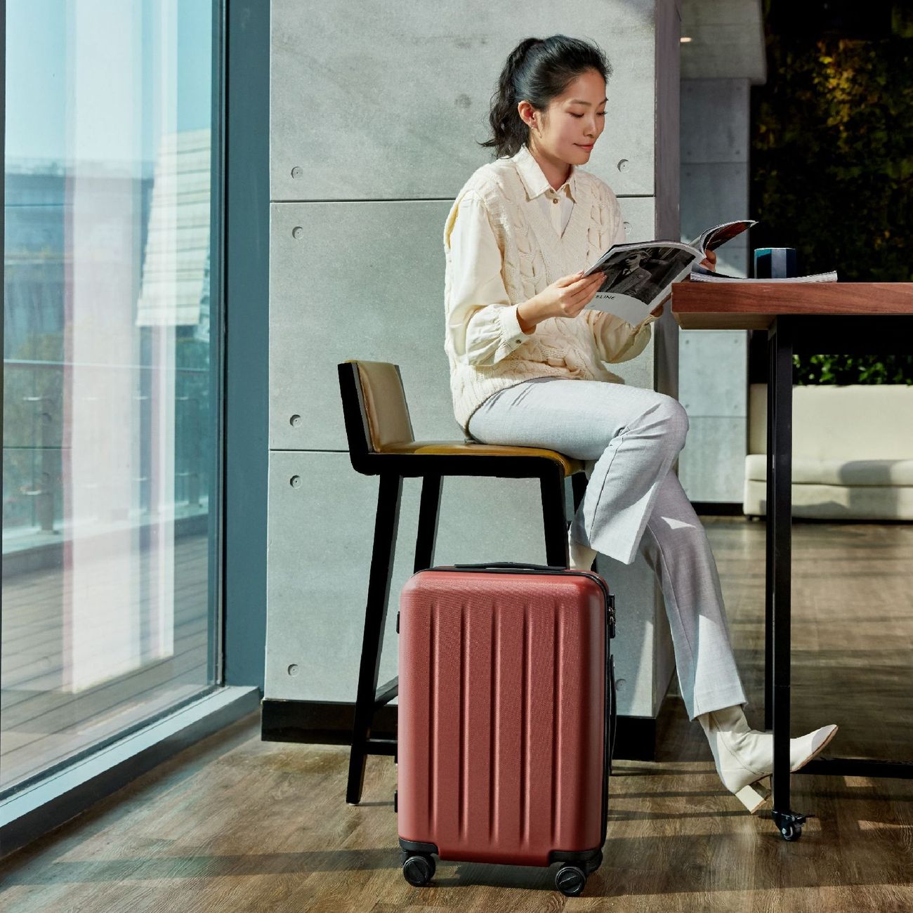 Чемодан Ninetygo Danube 28'' черный (120703)