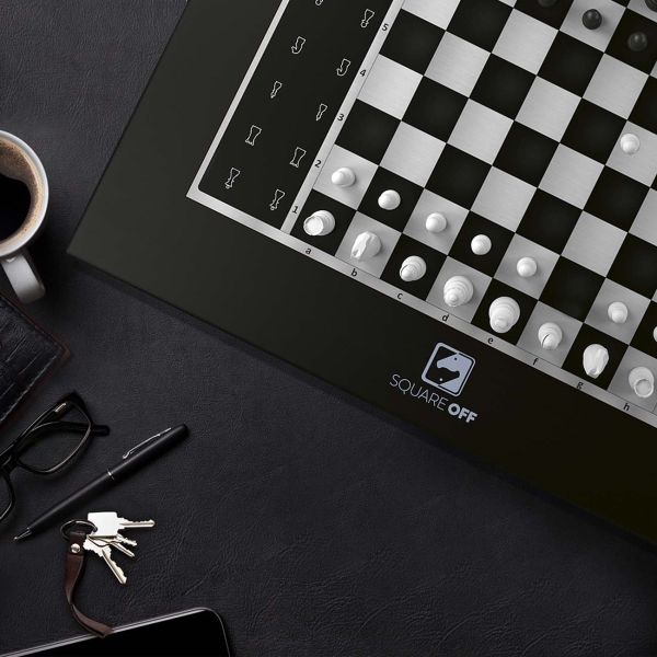 Восстановленные умные шахматы Square Off Grand Kingdom Set Limited Edition, как новый