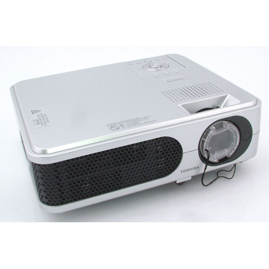 Видеопроектор мультимедийный Toshiba XD2000