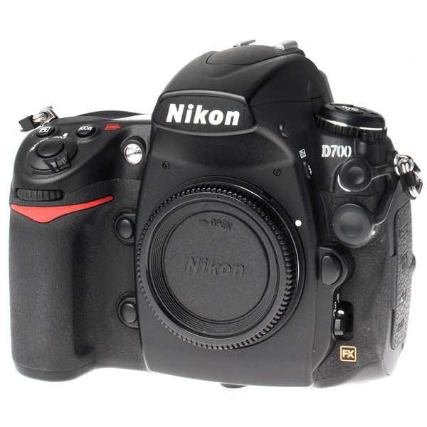 Фотоаппарат зеркальный Nikon D700 Body