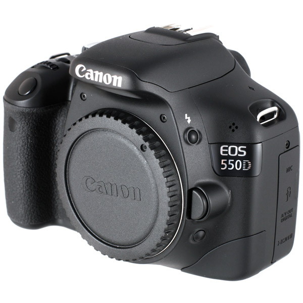 Фотоаппарат зеркальный Canon EOS 550D Body Kit
