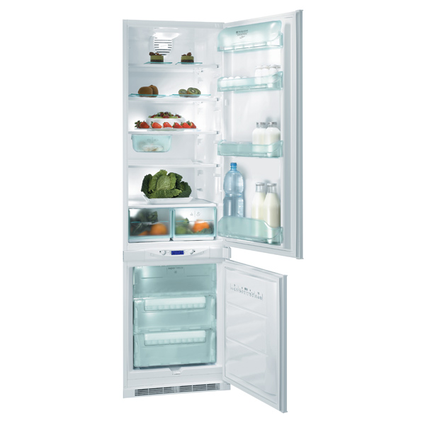Встраиваемый холодильник комби Hotpoint-Ariston CISBCB333AVEIFF фото