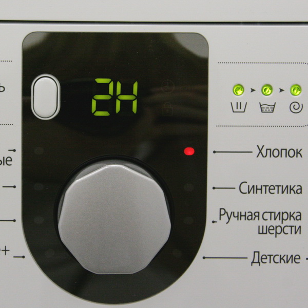 Стиральная машина узкая Samsung WF0400N1NE