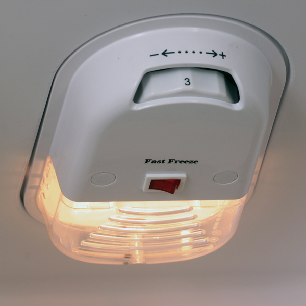 Холодильник Vestel MCB 362 VW