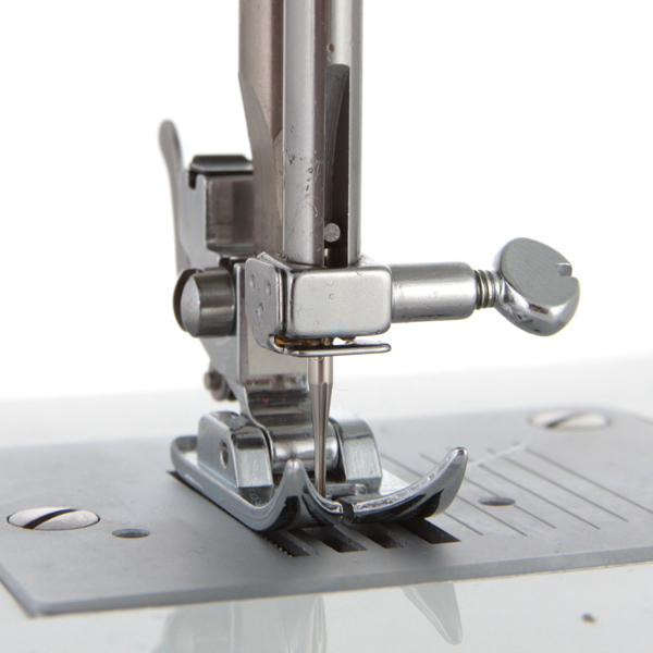 Швейная машина Astralux 540