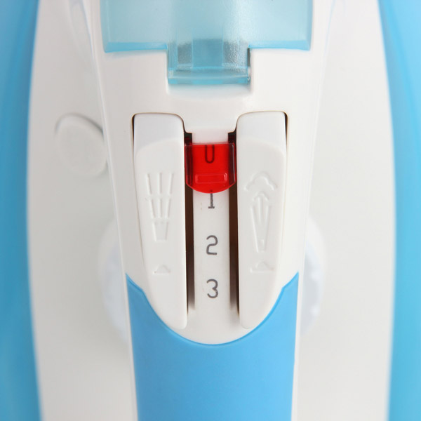 Утюг Maxwell MW-3020 B