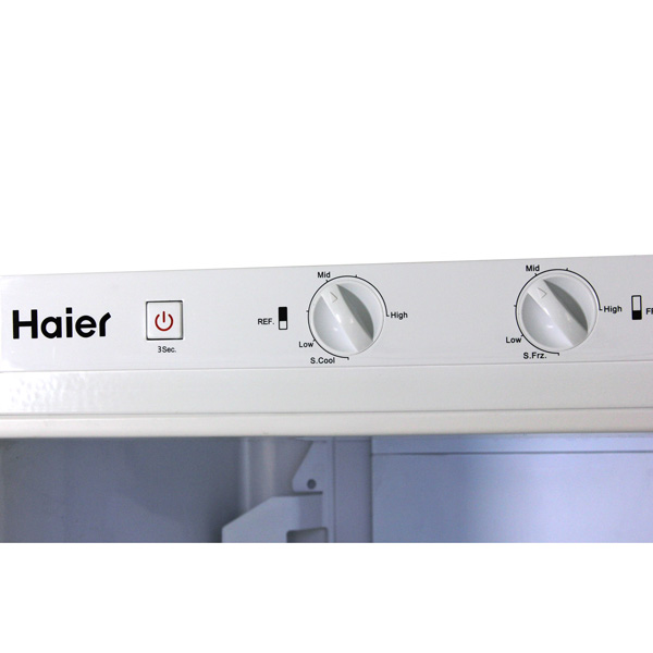 Встраиваемый холодильник комби Haier BCFE625AWRU