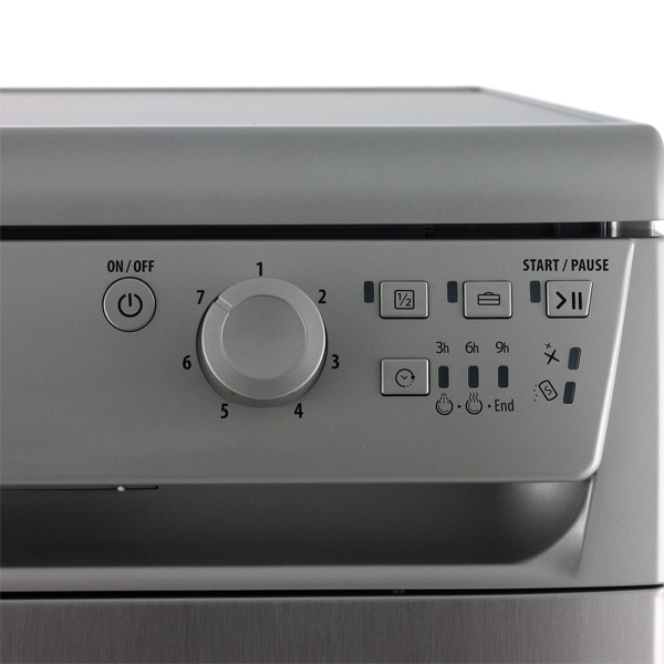 Посудомоечная машина Hotpoint-Ariston ADLK 70 X