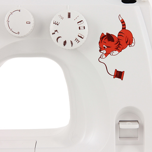 Швейная машина Leader RedCat