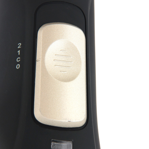 Фен-щетка Scarlett SC-HAS73I09