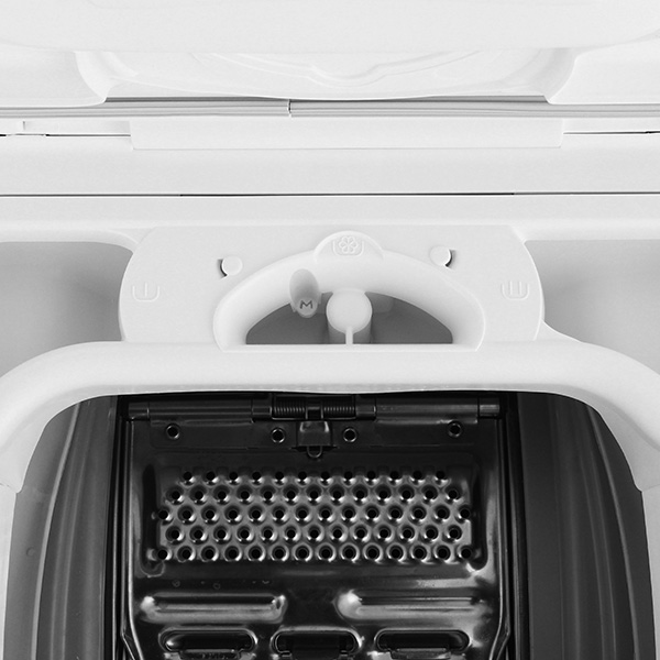 Стиральная машина с вертикальной загрузкой Electrolux EWT0862IDW