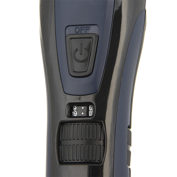 Машинка для стрижки волос Polaris PHC 1902RC