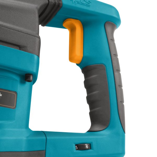 Перфоратор Bort BHD-1500-MAX