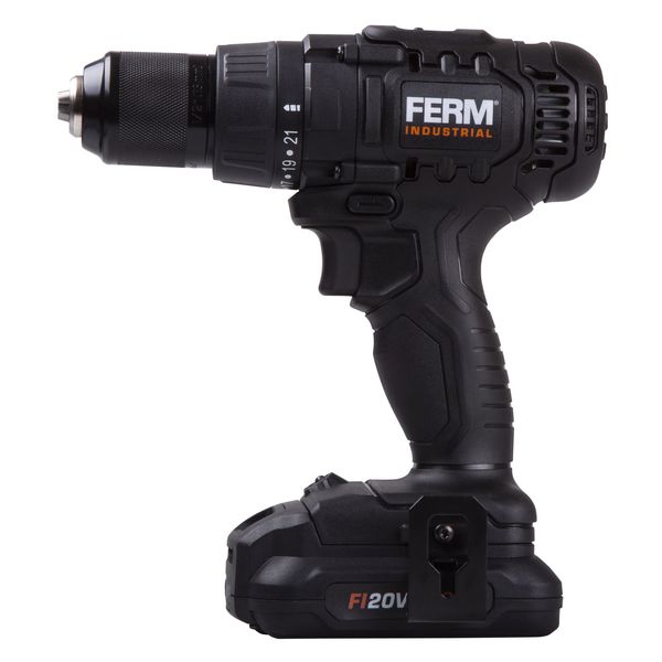 Шуруповерт аккумуляторный Ferm CDM1147P