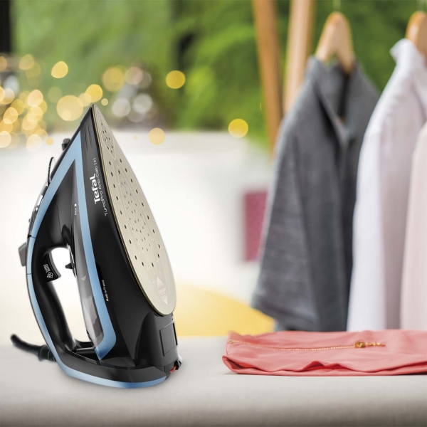 Восстановленный утюг Tefal TurboPro Anti-Calc[+] FV5695E1, хороший