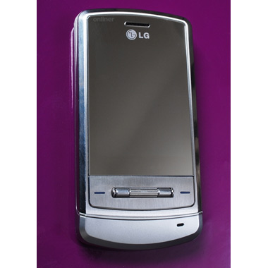 Мобильный телефон LG KE970 серебристый