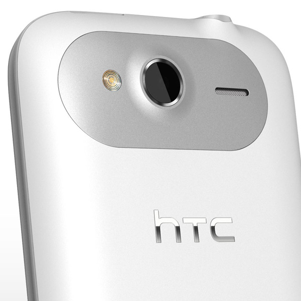 Смартфон HTC Wildfire S белый