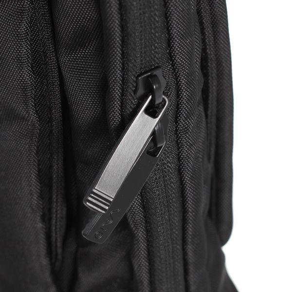 Кейс для ноутбука Sony VGP-EMBT02 черный