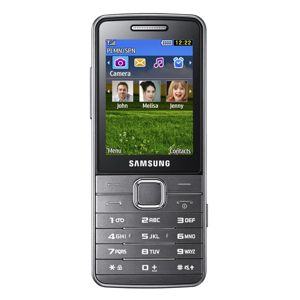 Мобильный телефон Samsung GT-S5610 Metallic серебристый