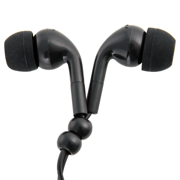 Портативный медиаплеер Qumo BoxonSport 4Gb черный