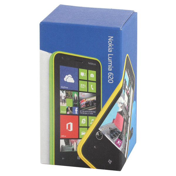 Смартфон Nokia Lumia 620 зеленый