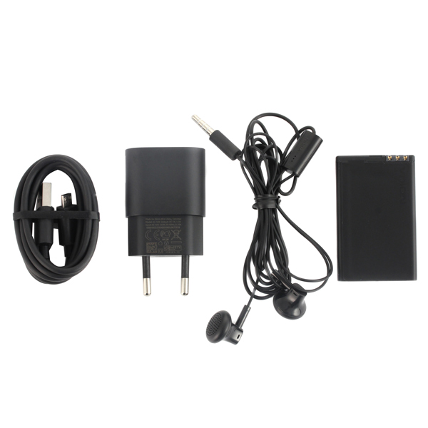 Смартфон Nokia Lumia 620 пурпурный