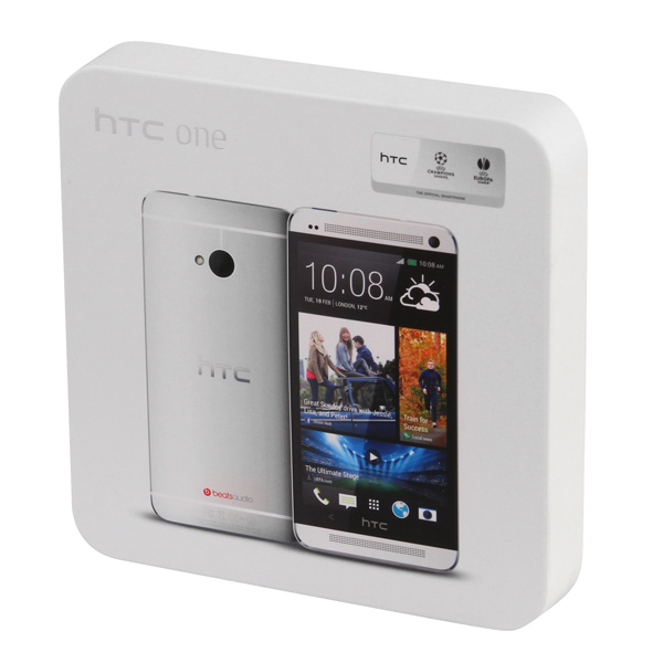 Смартфон HTC One 32Gb серебристый