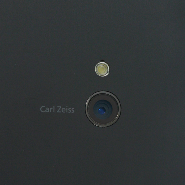 Смартфон Nokia Lumia 720 черный