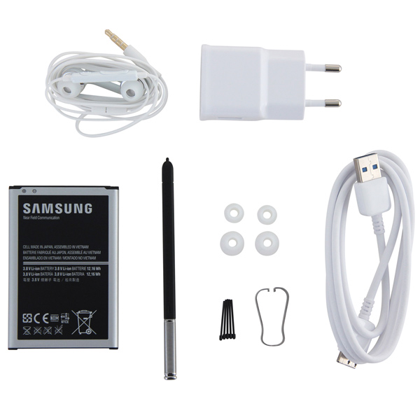 Смартфон Samsung Galaxy Note 3 32Gb SM-N900 белый