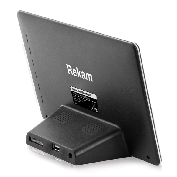 Цифровая фоторамка Rekam DejaView SL775