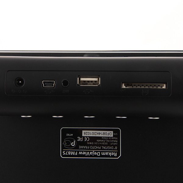 Цифровая фоторамка Rekam DejaView FM87S