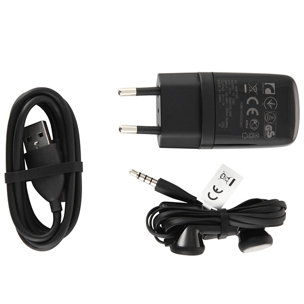 Смартфон HTC Desire Eye White красный