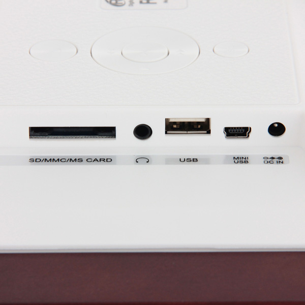 Цифровая фоторамка Ritmix RDF-1017