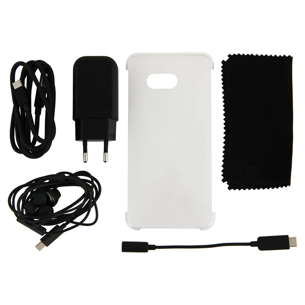 Смартфон HTC U11 128Gb Brilliant черный