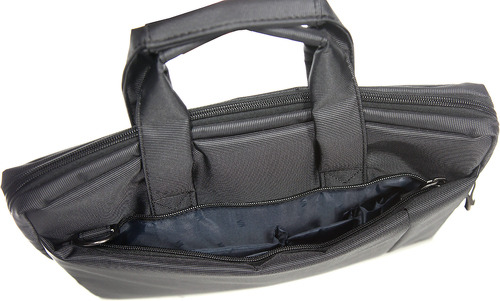 Кейс для ноутбука RIVACASE 8221 Black