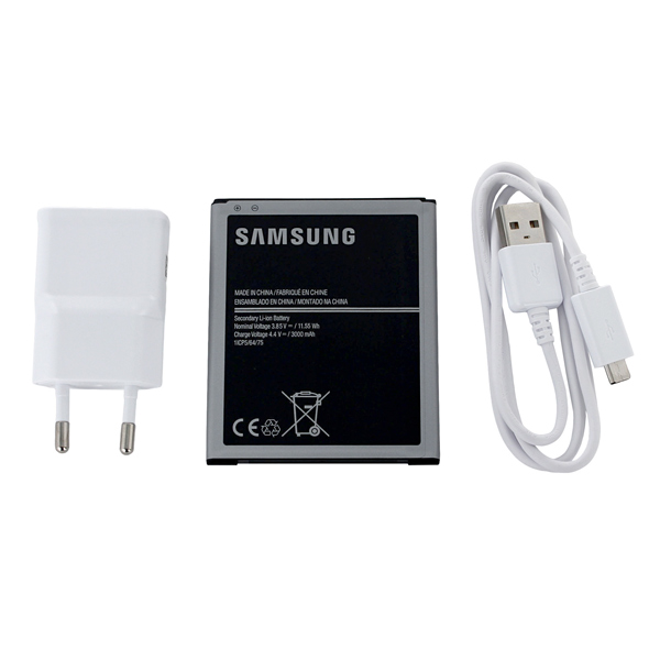 Смартфон Samsung Galaxy J4 (2018) Gold (SM-J400F)