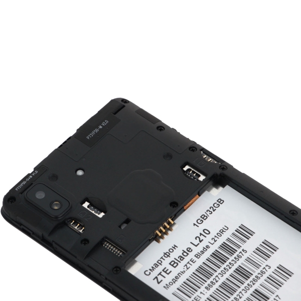 Смартфон ZTE Blade L210 1/32GB черный