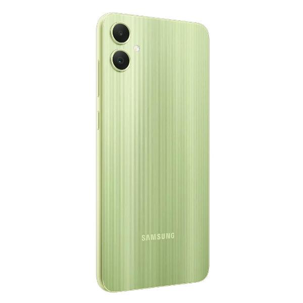 Восстановленный смартфон Samsung Galaxy A05 4/64GB Light Green, хороший