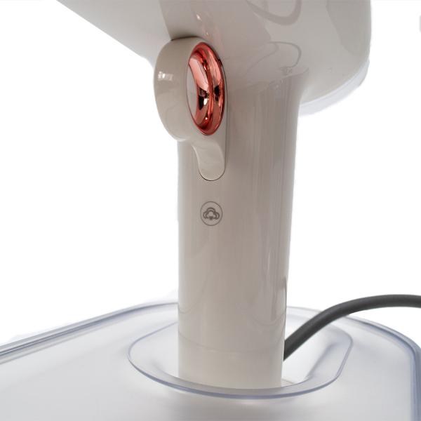 Утюг и отпариватель 4 в 1 Morphy Richards перламутровый (361080)