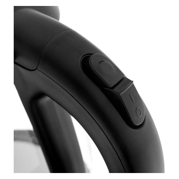 Электрочайник FIRST FA-5405-8 серебристый/черный